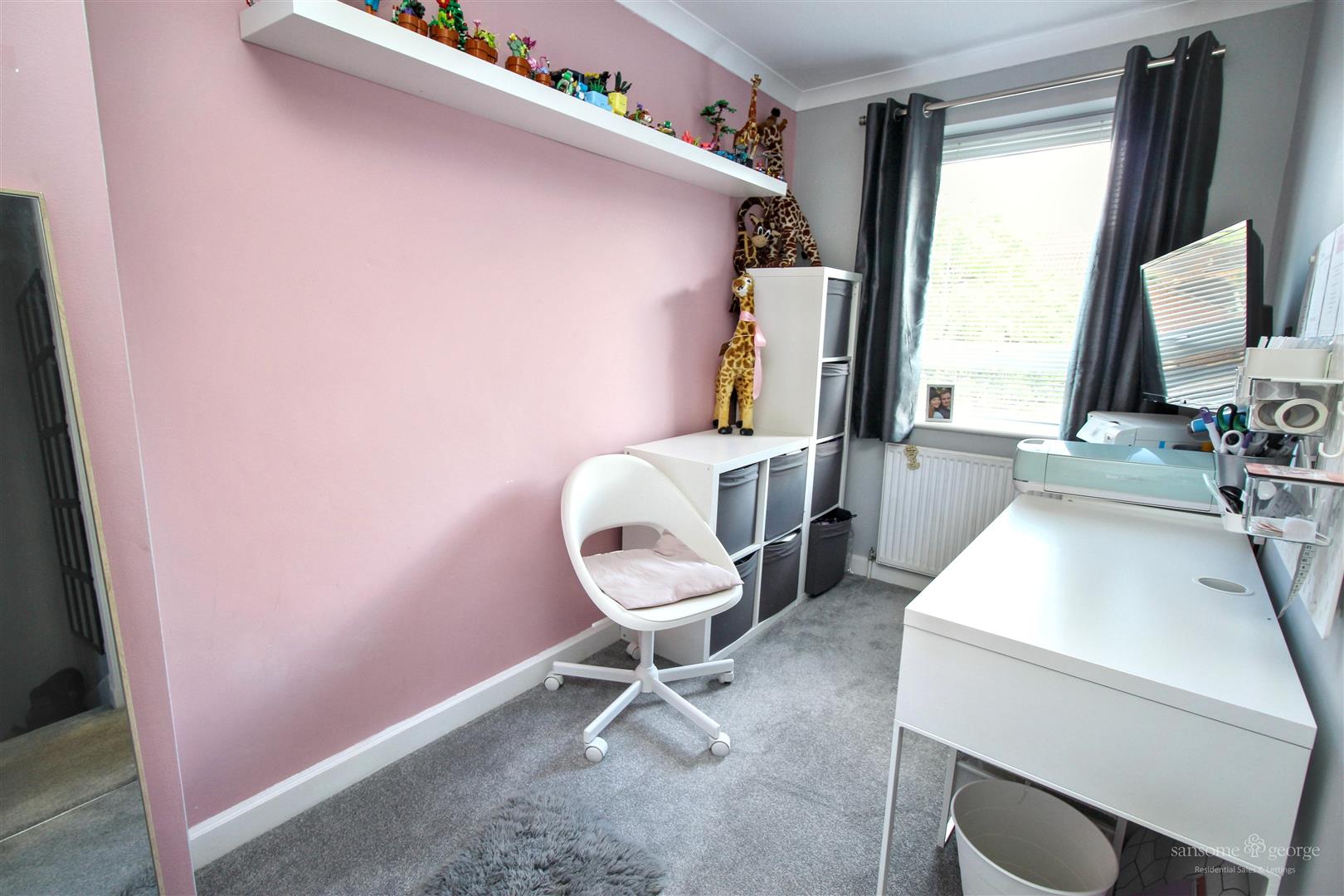 Minton Close, Tilehurst, Reading